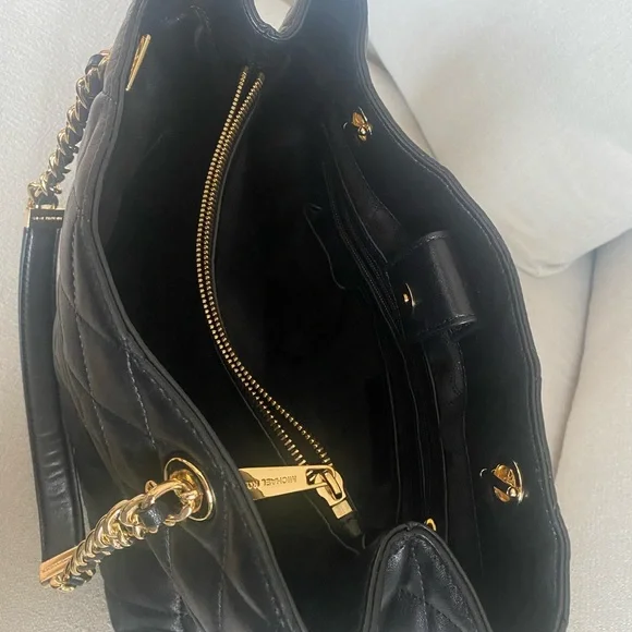 Susannah Michael Kors Black Quilted Chain Tote Bag - Picture 9 of 12